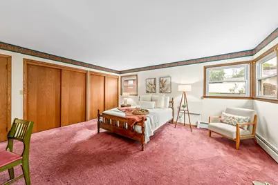 11307 W Garfield Ave, Wauwatosa, WI 53226 - Photo 5