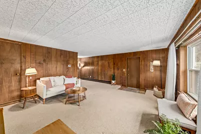 11307 W Garfield Ave, Wauwatosa, WI 53226 - Photo 15