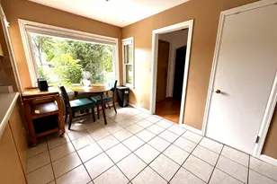 2914 S 76th St, West Allis, WI 53219 - Photo 7