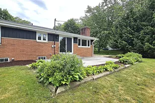 W136N7015 Claas Rd, Menomonee Falls, WI 53051 - Photo 49