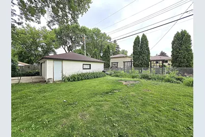 3627 S 86th St, Milwaukee, WI 53228 - Photo 39