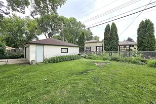3627 S 86th St, Milwaukee, WI 53228 - Photo 39