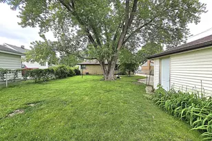 3627 S 86th St, Milwaukee, WI 53228 - Photo 43