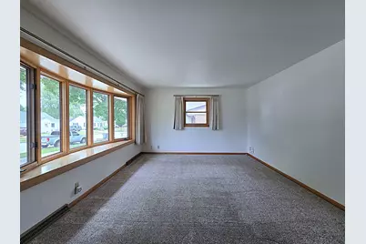 3627 S 86th St, Milwaukee, WI 53228 - Photo 13