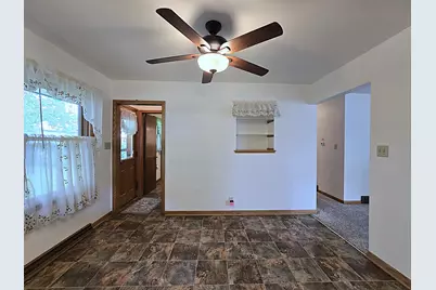 3627 S 86th St, Milwaukee, WI 53228 - Photo 9