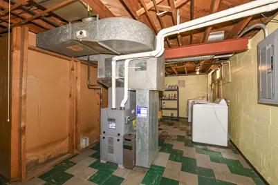 3662 S Brust Ave, Milwaukee, WI 53207 - Photo 23