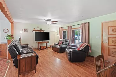 248 S Stuart Rd, Racine, WI 53406 - Photo 3