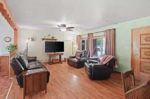 248 S Stuart Rd, Racine, WI 53406 - Photo 3