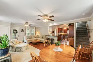 340 Park Ave, Pewaukee, WI 53072 - Photo 7