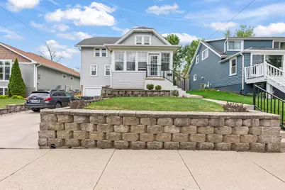 340  Park Ave #342, Pewaukee, WI 53072 - Photo 3
