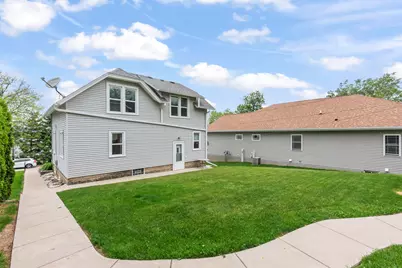 340  Park Ave #342, Pewaukee, WI 53072 - Photo 25