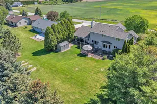 5118 Moenning Rd, Sheboygan, WI 53081 - Photo 3