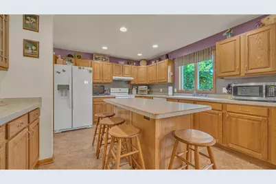 5118  Moenning Rd, Sheboygan, WI 53081 - Photo 9
