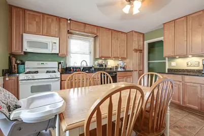 7834  15th Ave, Kenosha, WI 53143 - Photo 7