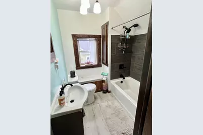 2708  School St, Two Rivers, WI 54241 - Photo 5