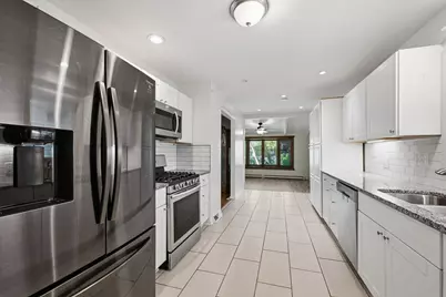 611 W Mequon Rd, Mequon, WI 53092 - Photo 3