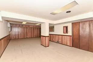 W156N8008 Pilgrim Rd, Menomonee Falls, WI 53051 - Photo 33
