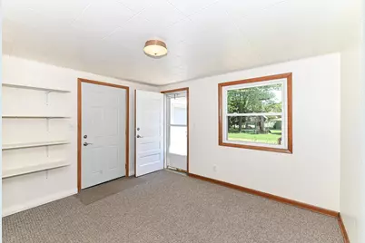 W156N8008  Pilgrim Rd, Menomonee Falls, WI 53051 - Photo 29
