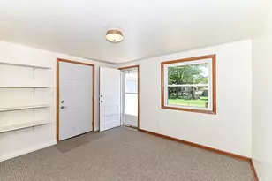W156N8008 Pilgrim Rd, Menomonee Falls, WI 53051 - Photo 29