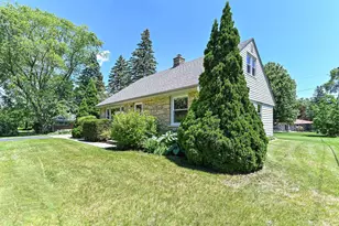 W156N8008 Pilgrim Rd, Menomonee Falls, WI 53051 - Photo 47