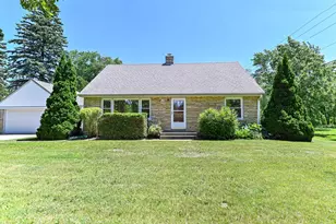 W156N8008 Pilgrim Rd, Menomonee Falls, WI 53051 - Photo 45