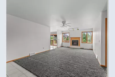 2312  Virginia Dr, Manitowoc, WI 54220 - Photo 3