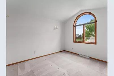 2312  Virginia Dr, Manitowoc, WI 54220 - Photo 15