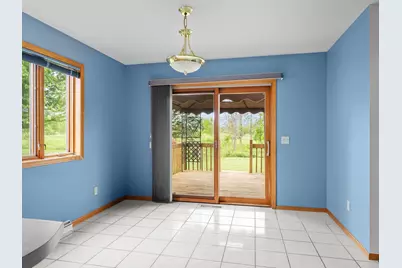 2312  Virginia Dr, Manitowoc, WI 54220 - Photo 11