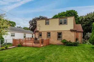 3450 N 89th St, Milwaukee, WI 53222 - Photo 35