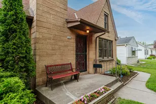 3450 N 89th St, Milwaukee, WI 53222 - Photo 3