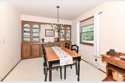 5140  Terrace High -, Racine, WI 53406 - Photo 9