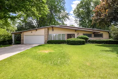 8954 N Silver Brook Ln, Brown Deer, WI 53223 - Photo 1