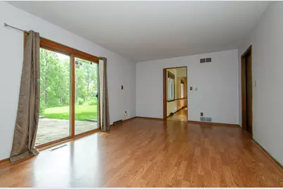 8954 N Silver Brook Ln, Brown Deer, WI 53223 - Photo 15