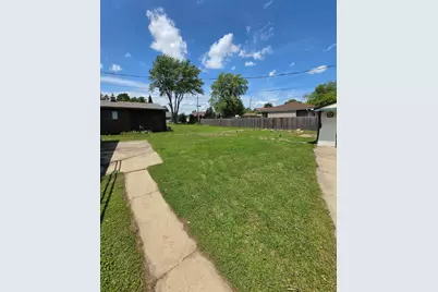 5632 S Melinda St, Milwaukee, WI 53221 - Photo 19