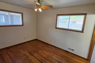 5632 S Melinda St, Milwaukee, WI 53221 - Photo 11