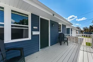 2142 Richmond Ave, Manitowoc, WI 54220 - Photo 3