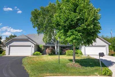 8586 N Meadowside Ct, Brown Deer, WI 53223 - Photo 21