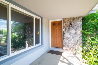 8586 N Meadowside Ct, Brown Deer, WI 53223 - Photo 19