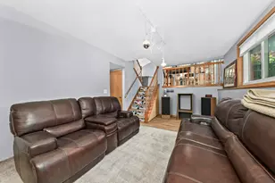 8586 N Meadowside Ct, Brown Deer, WI 53223 - Photo 13