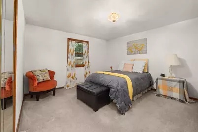 733 N Lapham St, Oconomowoc, WI 53066 - Photo 11