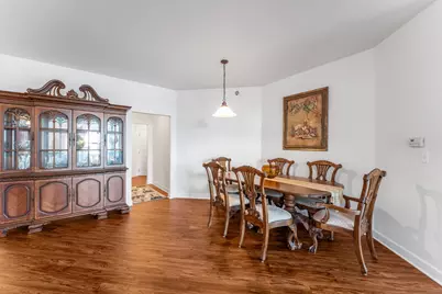 4120 S Lake Dr #367, Saint Francis, WI 53235 - Photo 5