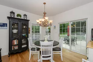 W291N4273 Prairie Wind Cir, Delafield, WI 53072 - Photo 7