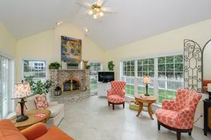 W291N4273 Prairie Wind Cir, Delafield, WI 53072 - Photo 5