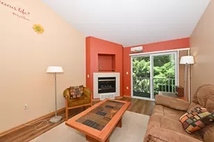 424 W Grand Ave, Port Washington, WI 53074 - Photo 7