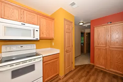 424 W Grand Ave #2, Port Washington, WI 53074 - Photo 11