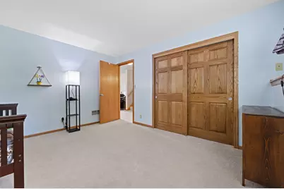 N49W14033  Brook Falls Dr, Menomonee Falls, WI 53051 - Photo 19