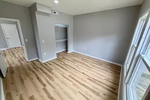 2501 W Michigan St, Milwaukee, WI 53233 - Photo 9