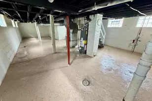 2501 W Michigan St, Milwaukee, WI 53233 - Photo 21