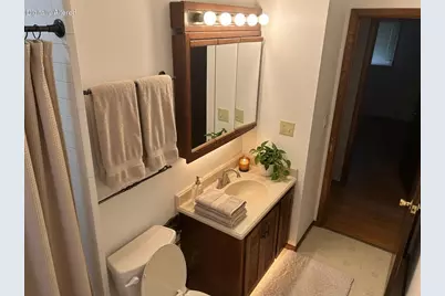 6420 N 49th St, Milwaukee, WI 53223 - Photo 15