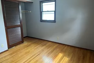 6420 N 49th St, Milwaukee, WI 53223 - Photo 9